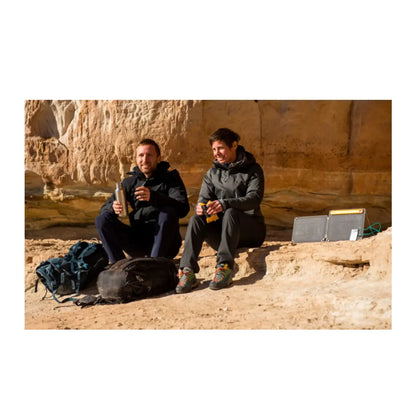 Maximum Efficiency 10 watt, high efficiency monocrystalline solar panel. Minimalist materials help dissipate heat, maximising panel efficiency