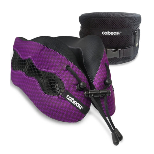 Cabeau Evolution Cool 2.0 Memory Foam Travel Pillow - Purple (Inc Ear Plugs and Travel Bag)