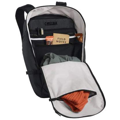 20L of spacious internal storage