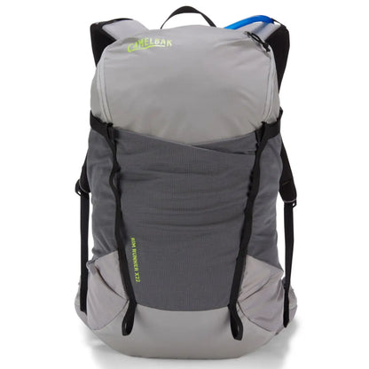 Stretch Overflow Pocket: Quickly stash or shed an extra layer