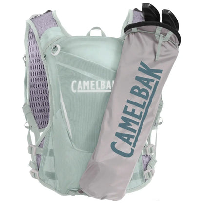 Stowable and fully removable trekking pole quiver
