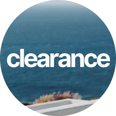 Clearance Gear at Travel Universe