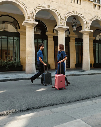 Delsey Alu'r on a Paris street, lifestyle