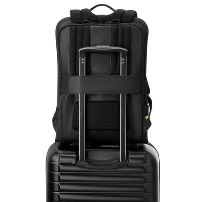 Luggage sleeve on the rear of the bag (luggage not included)