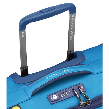 Push button retractable handle