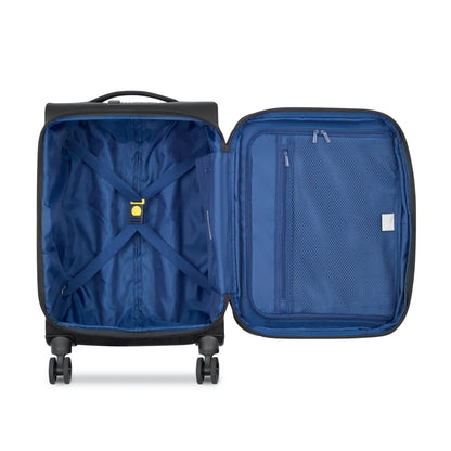 Compression straps on the bottom 