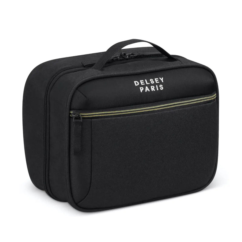 External zipped pocket