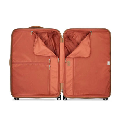 Two sets of straps and two zippered dividers