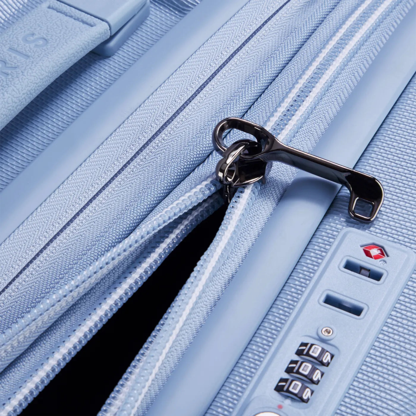 Delsey Chatelet Air 2.0 - 66 cm 4-Wheel Expandable Suitcase - Light Blue (Limited Edition)