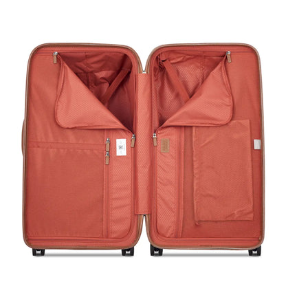 Two sets of straps and two zippered dividers