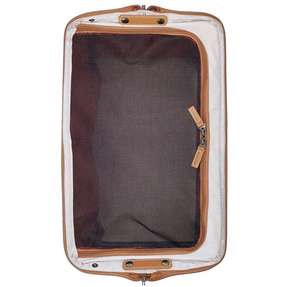 Mesh panels on two sides and on top, allow for adequate ventilation for your pet