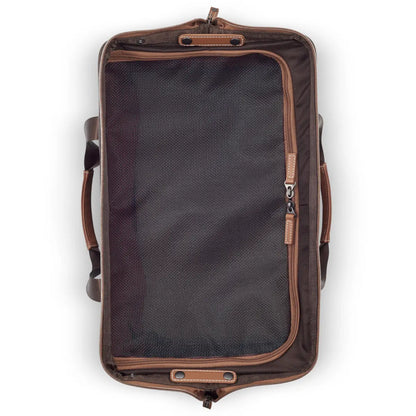 Mesh panels on two sides and on top, allow for adequate ventilation for your pet