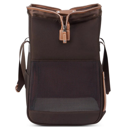 Wide mouth opening for extra space and comfort