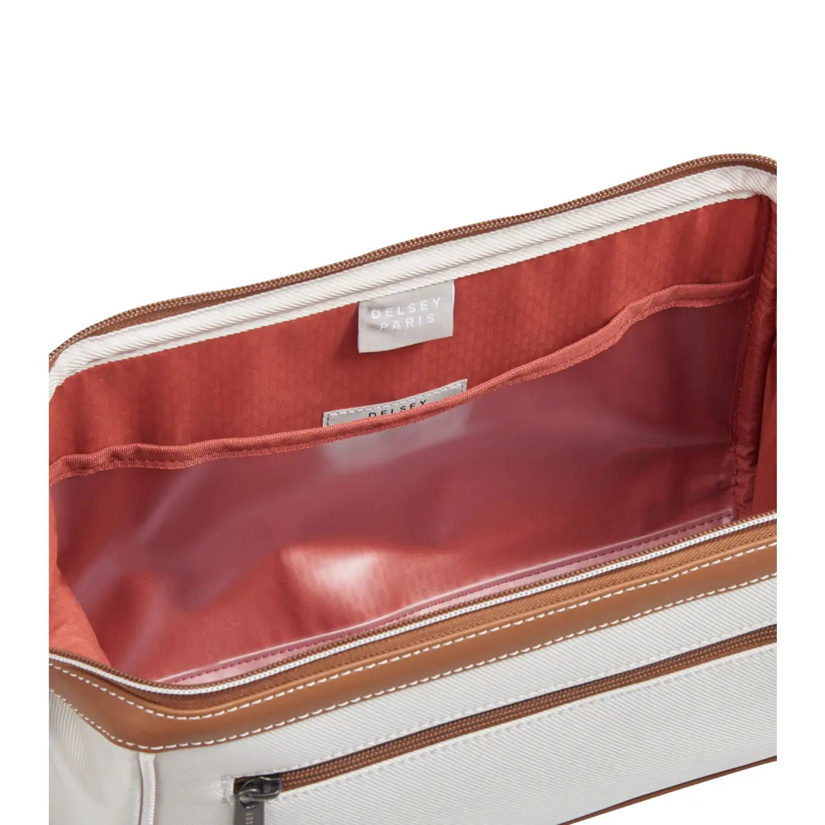 Internal clear pocket to avoid messy spills