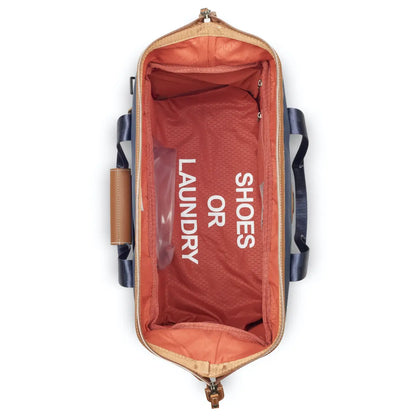 Internal zippered pocket