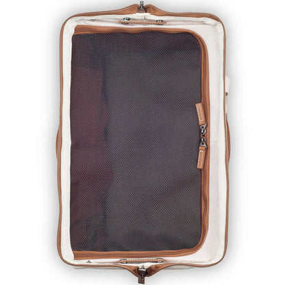 Mesh panels on two sides and on top, allow for adequate ventilation for your pet