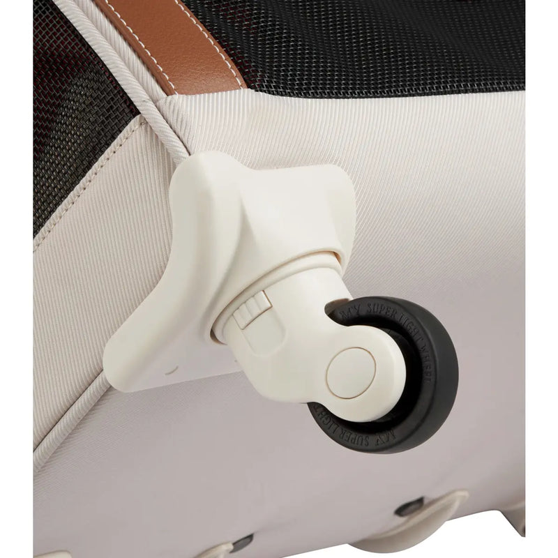 Four detachable wheels to make it easy to manoeuvre