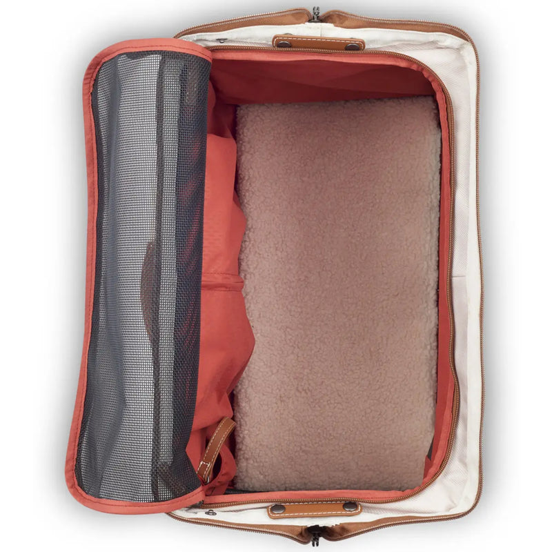 Comfortable cushion with removable and washable cover