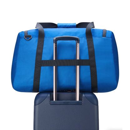 Trolley system compatible allowing the bag to slide over a suitcase handle (sold separately)