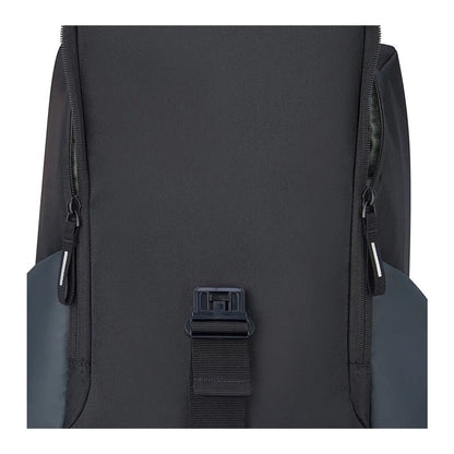 The SECURFLAP features a unique closure system