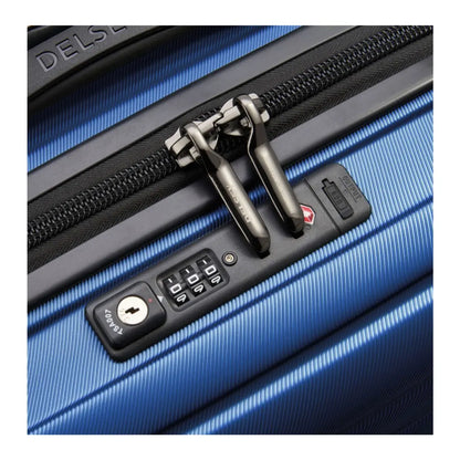 USB port integrated in lock with TSA