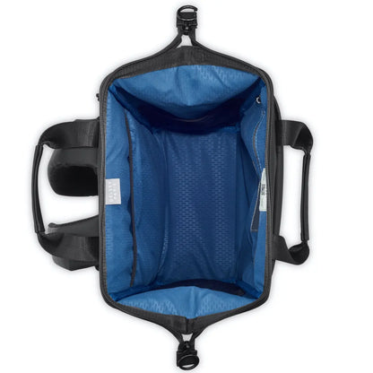 Large main opening with zip closure