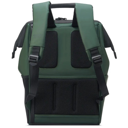 Padded, adjustable shoulder straps