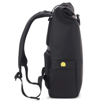 Side pockets for smaller items