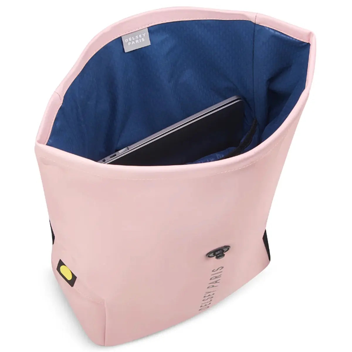 15" laptop compartment