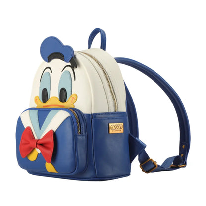 Hat and bow tie detail