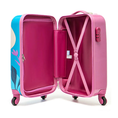 Fully lined with cargo straps & pockets