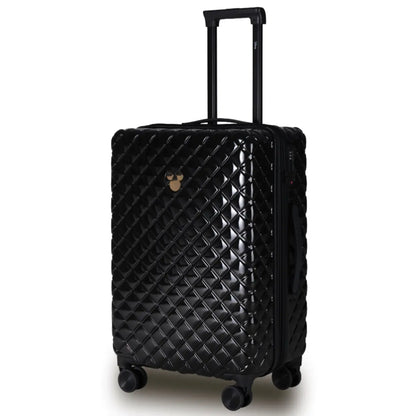 Featuring a stylish quilted pattern