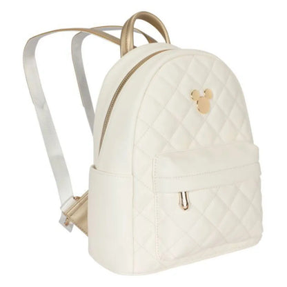 Quick access front pocket