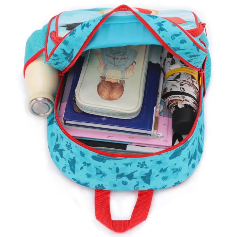 Large main compartment