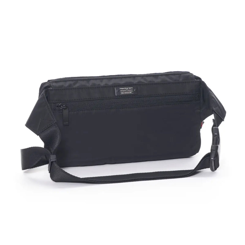 Exterior zippered pocket