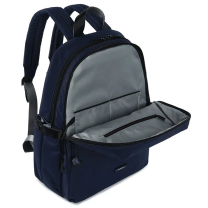 Main compartment has an organiser with key chain inside