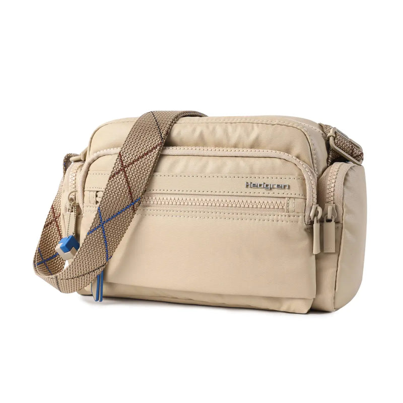 Quick access front pocket