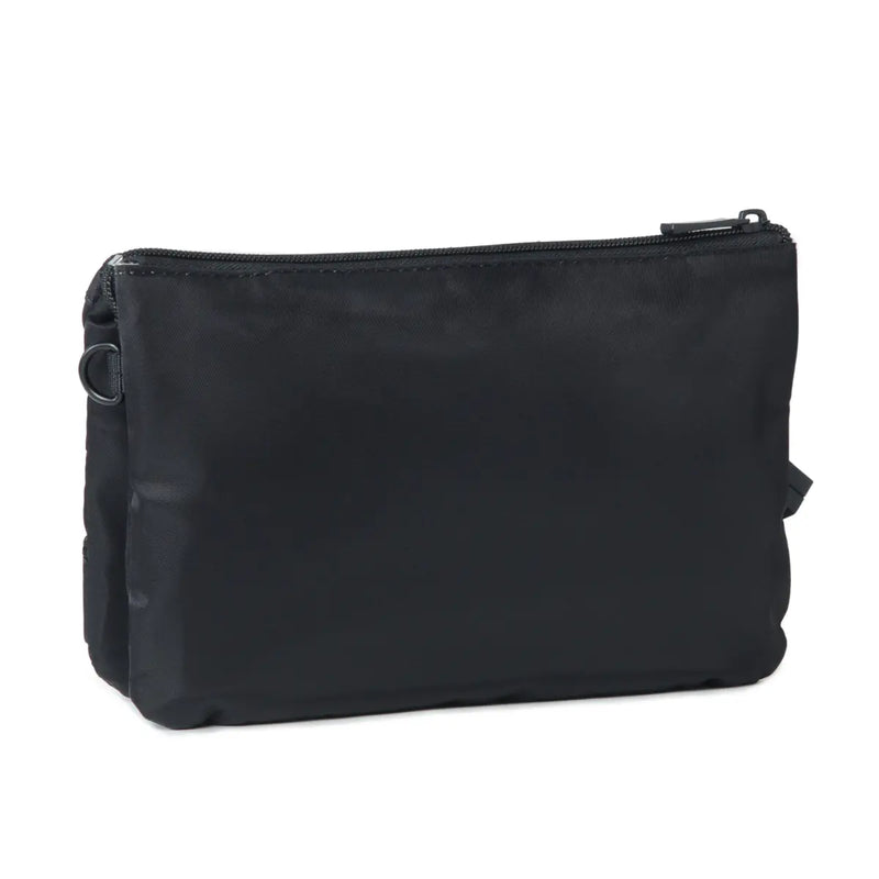 Water and dust repellent fabric