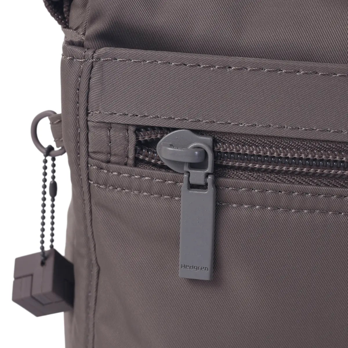 Hedgren EYE Medium Shoulder Bag with RFID Pocket - Sepia