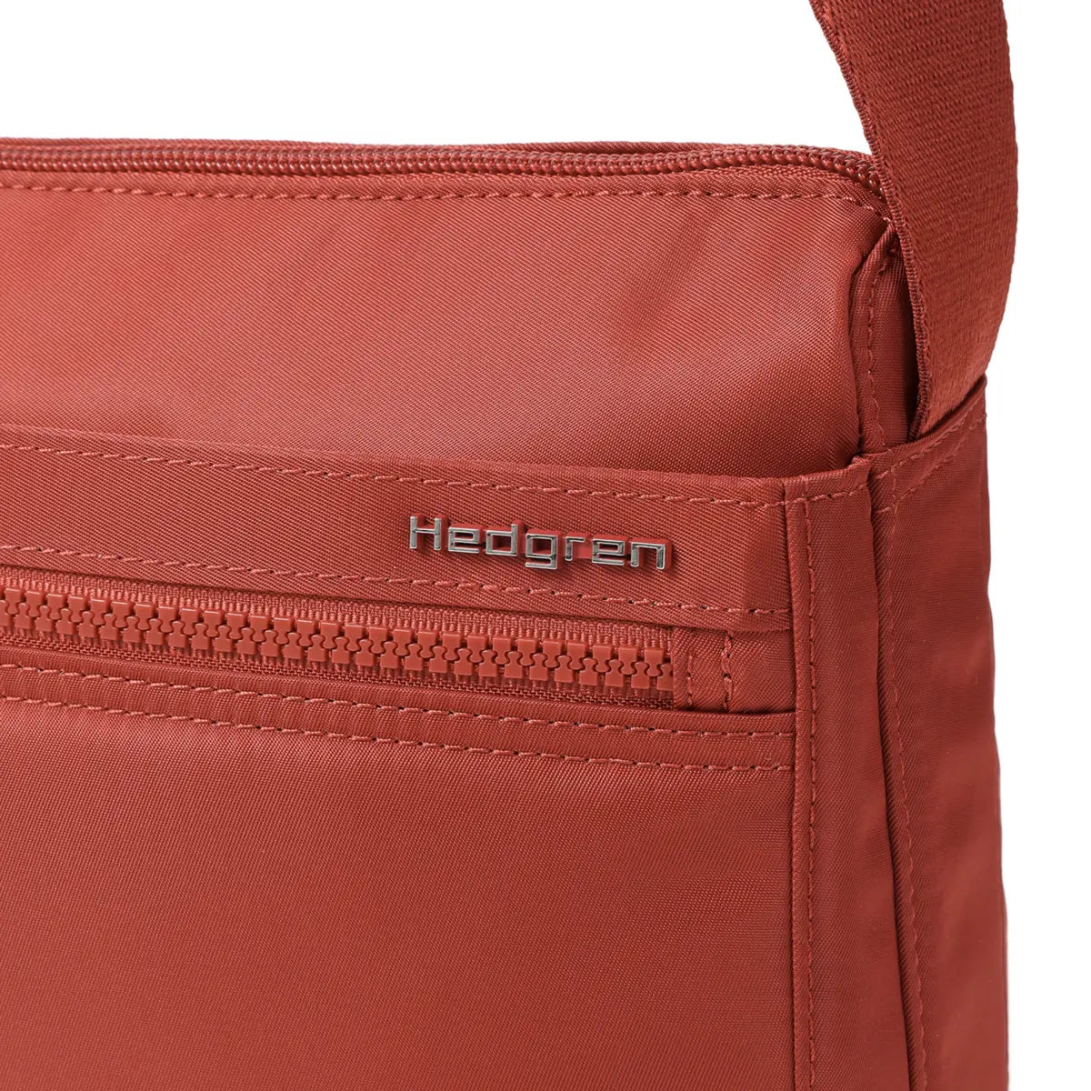 Hedgren EYE NEO Medium Crossbody Bag with RFID Pocket - Dahlia Red