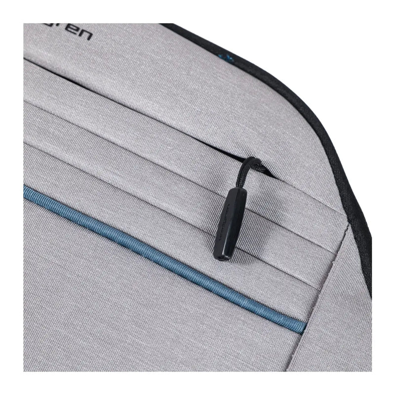 Quick access rear pocket