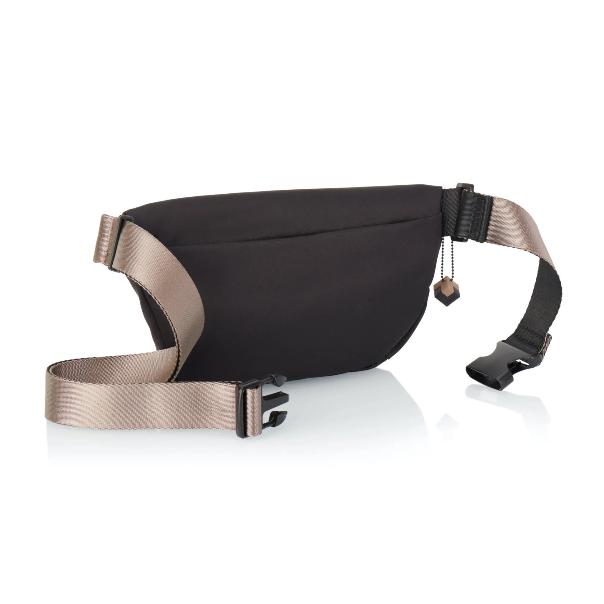 Adjustable waist belt