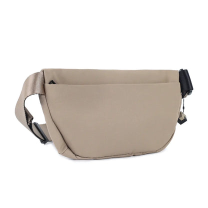 Back zippered pocket