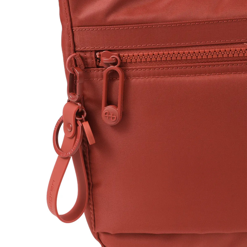 Hedgren HARPER’S NEO Small Crossbody Bag with RFID - Dahlia Red