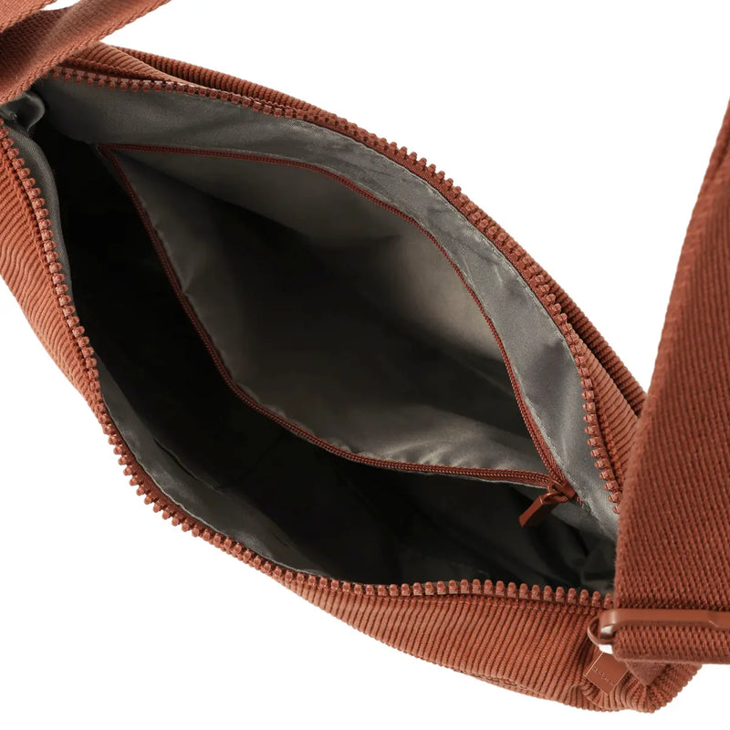 Hedgren HARPERS Small Crossbody Bag with RFID Corduroy Redwood Burl