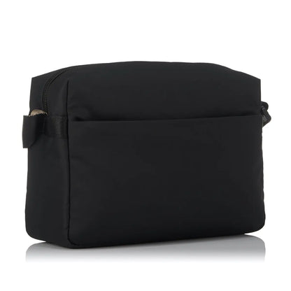 Back zippered pocket