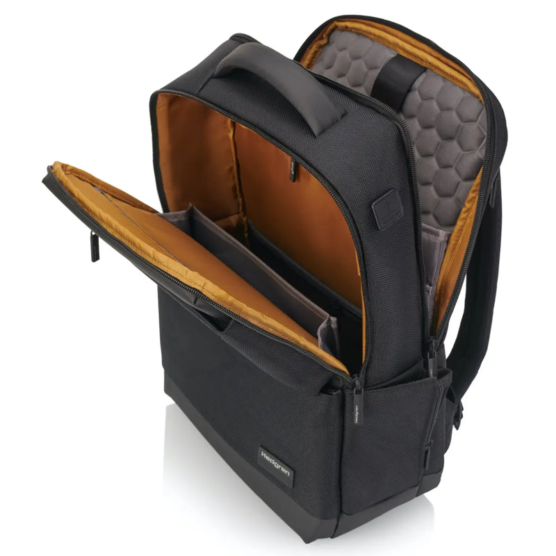 Two compartments for easy organisation