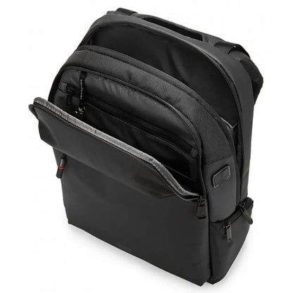 Front pocket has zipped pockets and key hook