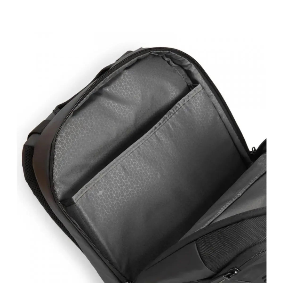 Dedicated 15.4’’ computer compartment and A4 document section