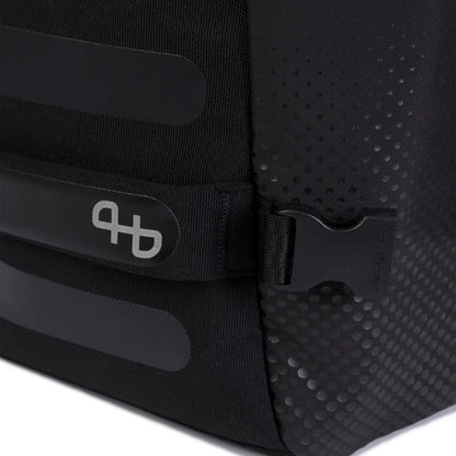 Hedgren TRIP M Expandable 15.6’’ Laptop Travel Backpack with RFID - Black